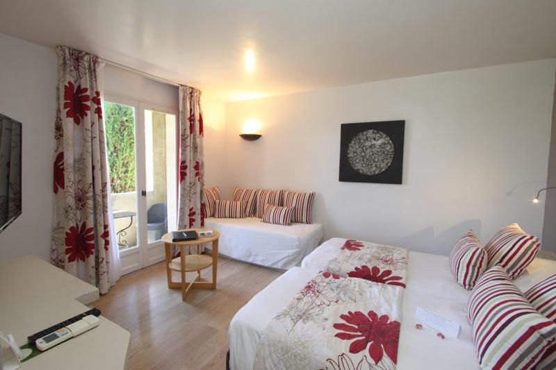Hotel Val Baussenc, The Originals Relais Maussane-les-Alpilles Zewnętrze zdjęcie
